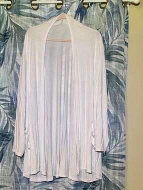Swingy Lightweight Open Front White Cardigan Duster. Plus size